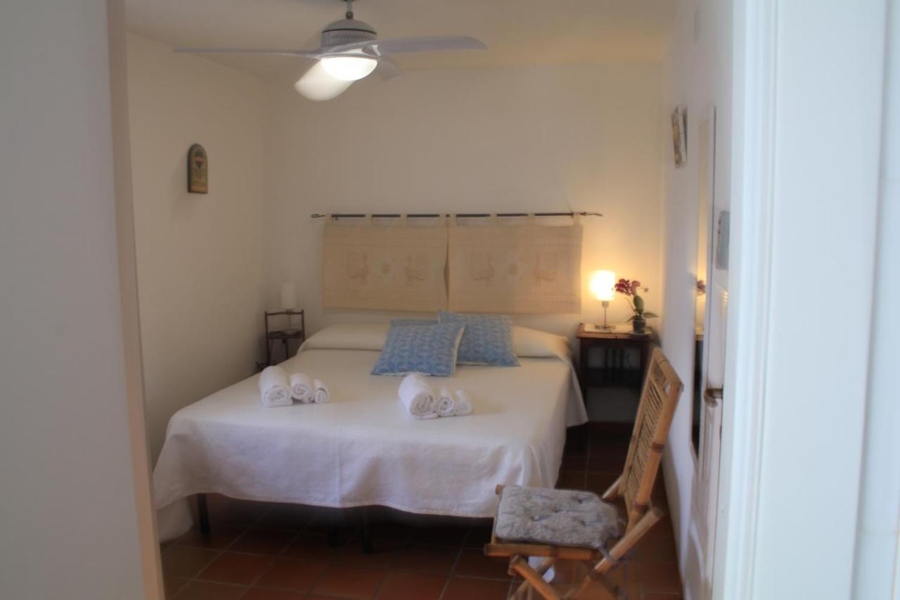 B&B Sa Serra สตินติโน ภายนอก รูปภาพ